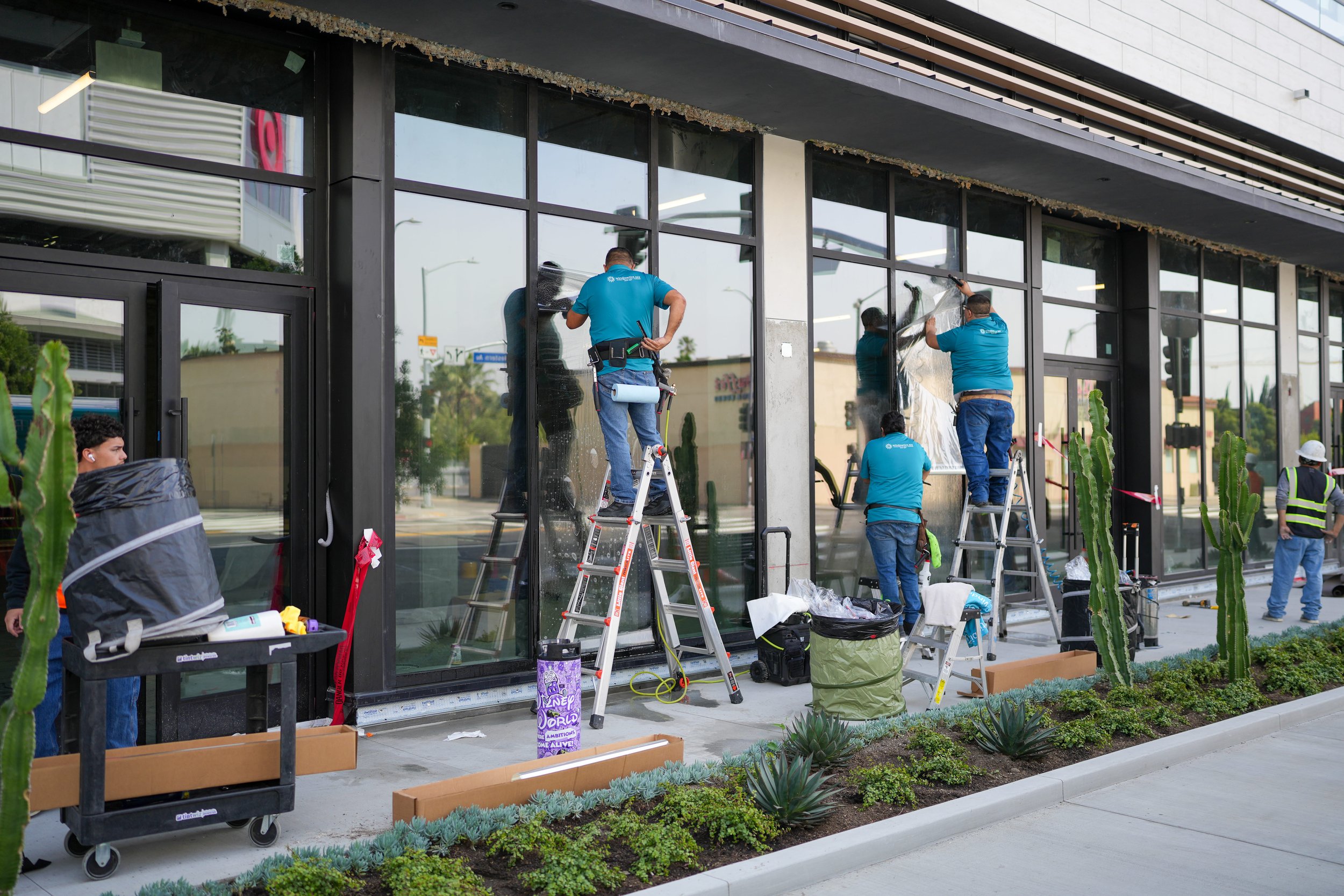 Team working together at the storefront